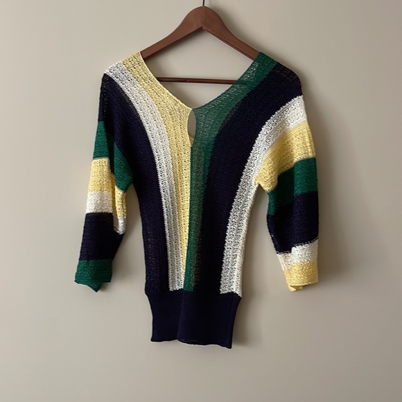 NWOT Charlotte Russe Knit Top - Picture 2 of 4